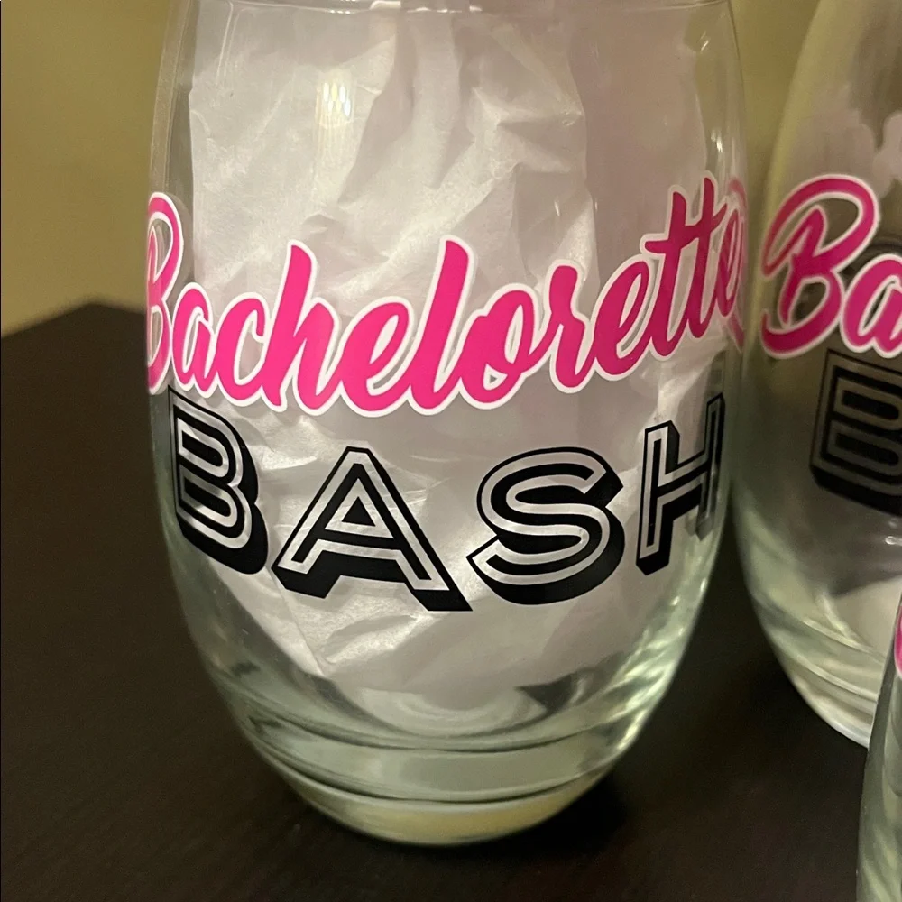 Set of 6 “Bachelorette Bash” wine glasses
